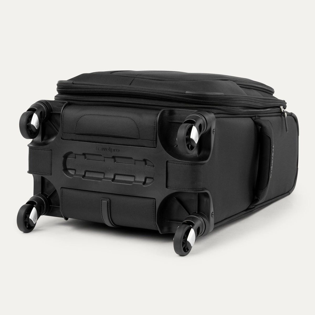 Travelpro Maxlite 5 Carry-On / Medium Check-In Luggage Set