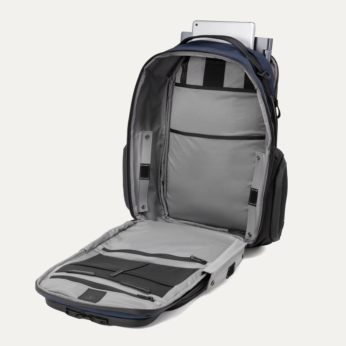 Travelpro VersaPack+ Medium Check-In Spinner / Travelpro Altitude Large Backpack Luggage Set