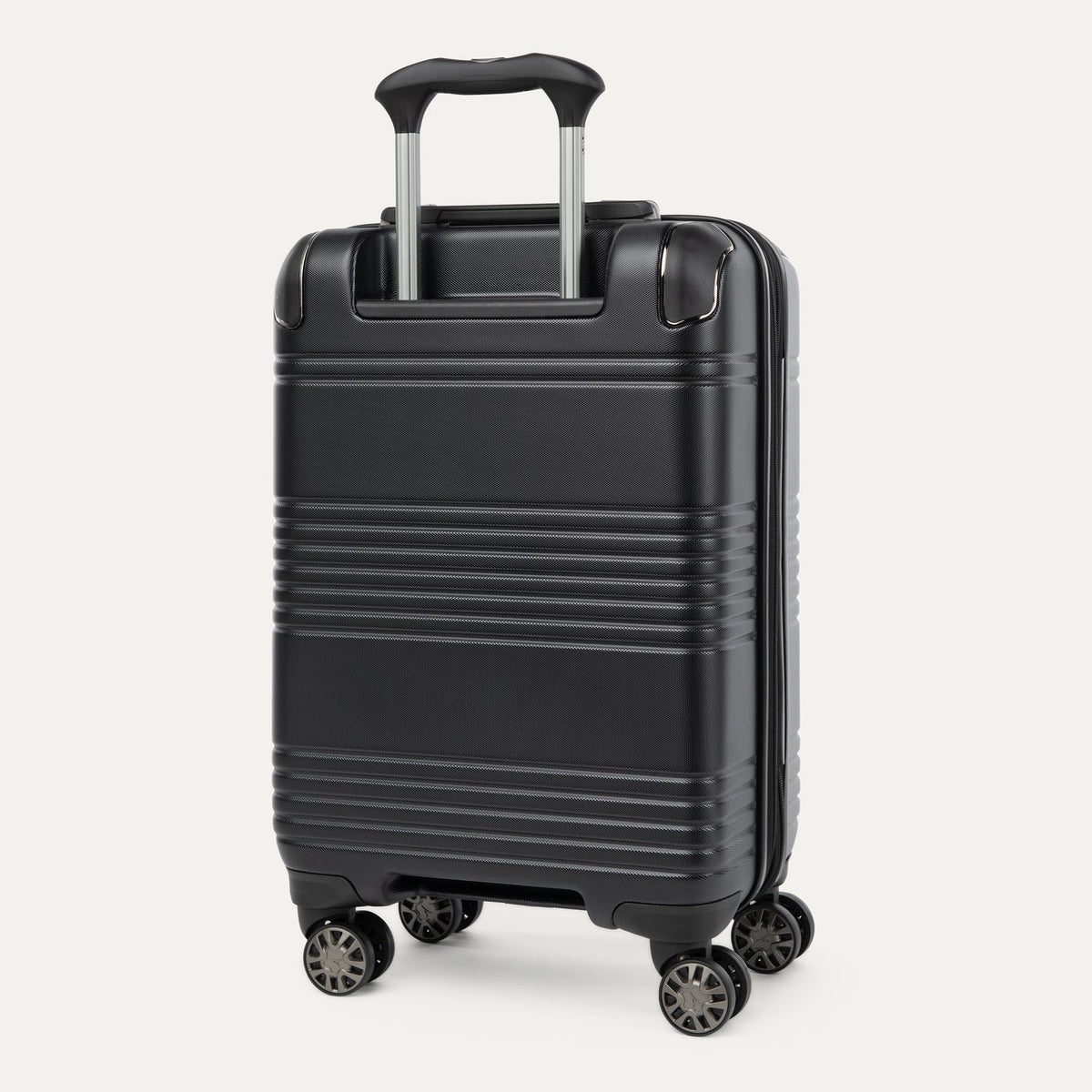 Travelpro Roundtrip Carry-On / Medium Check-In Hardside Luggage Set