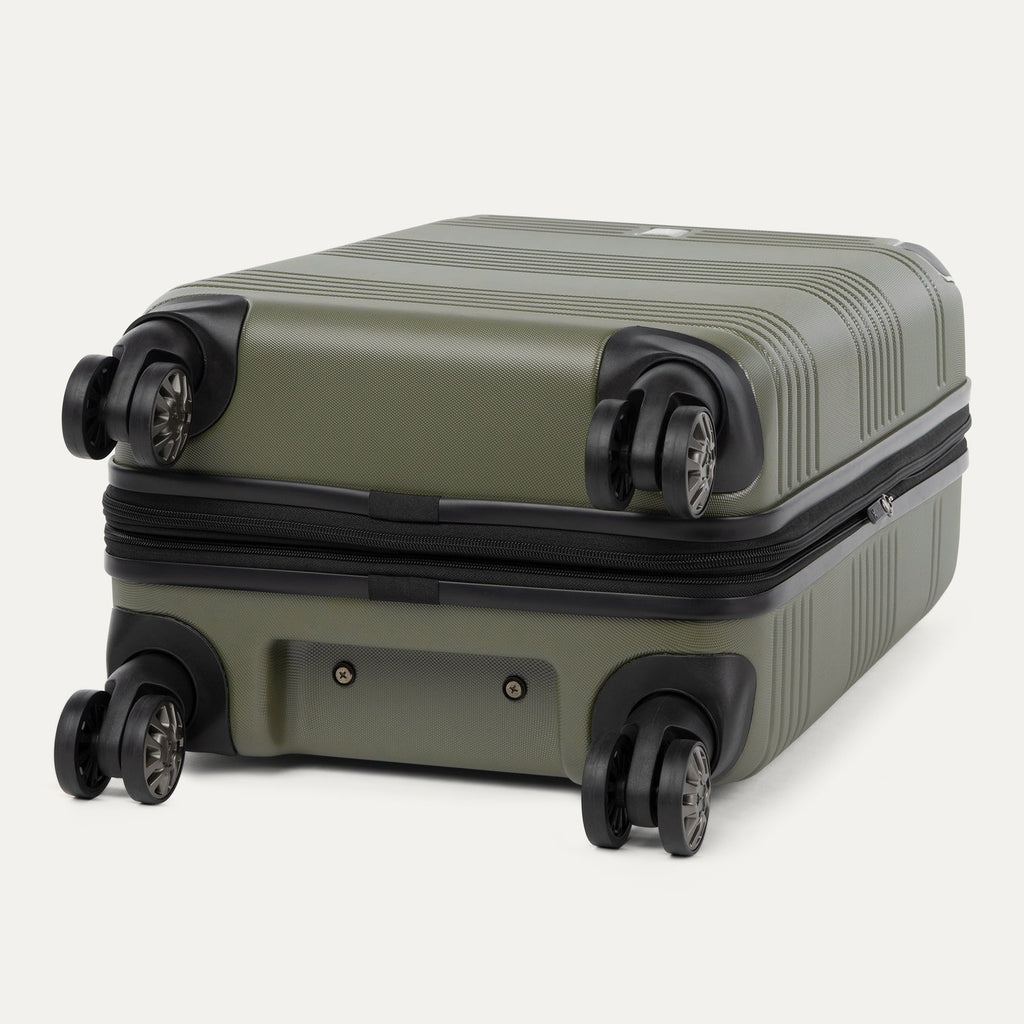 Travelpro Roundtrip Carry-On / Medium Check-In Hardside Luggage Set