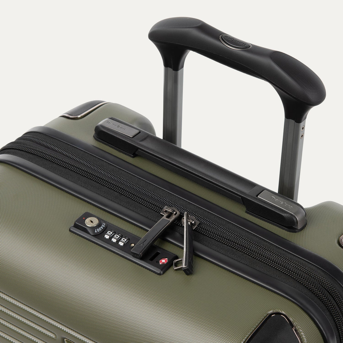 Travelpro Roundtrip Carry-On / Medium Check-In Hardside Luggage Set