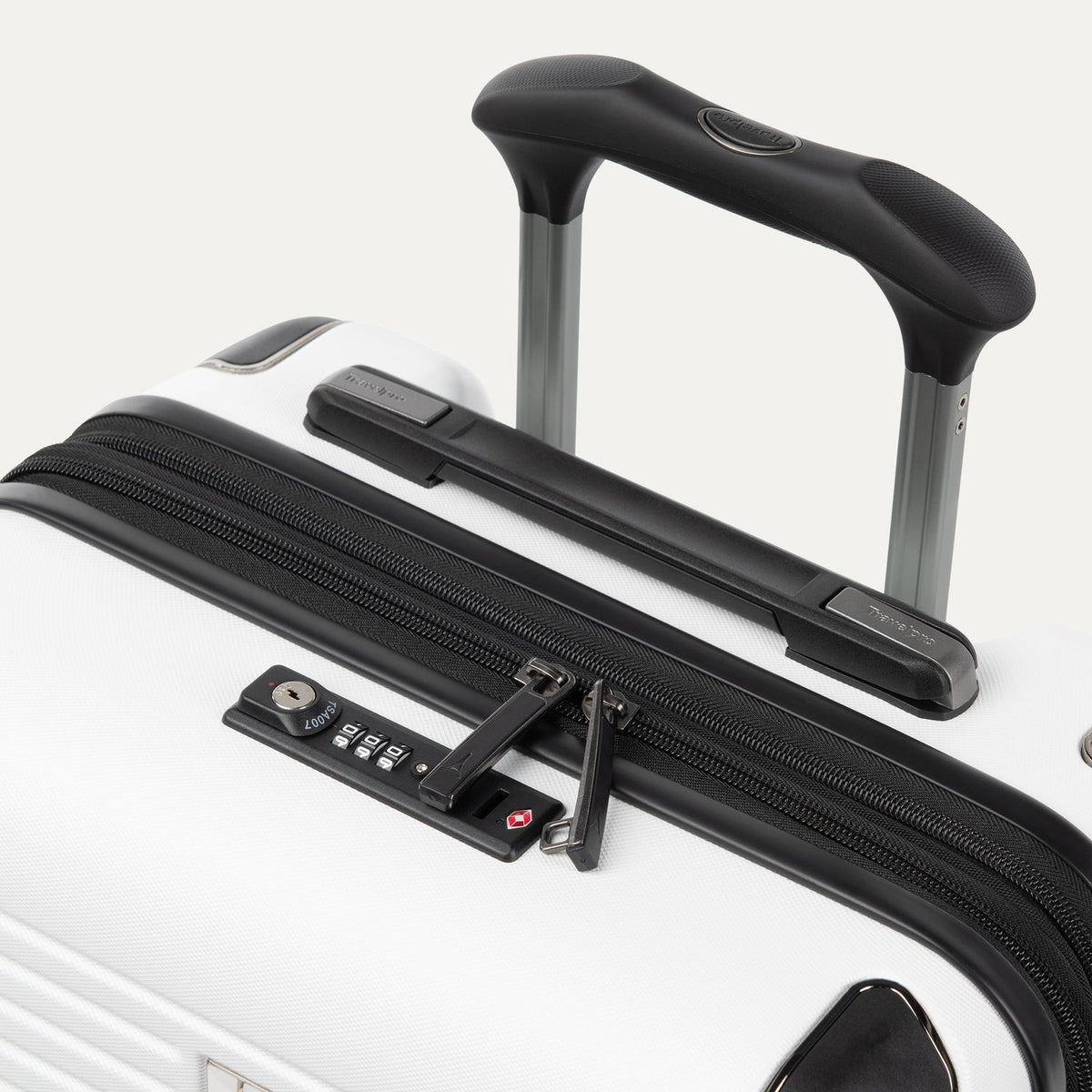 Travelpro Roundtrip Carry-On / Medium Check-In Hardside Luggage Set