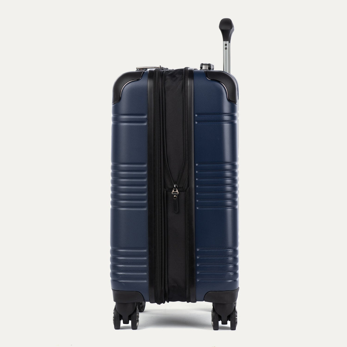 Travelpro Roundtrip Carry-On / Medium Check-In Hardside Luggage Set