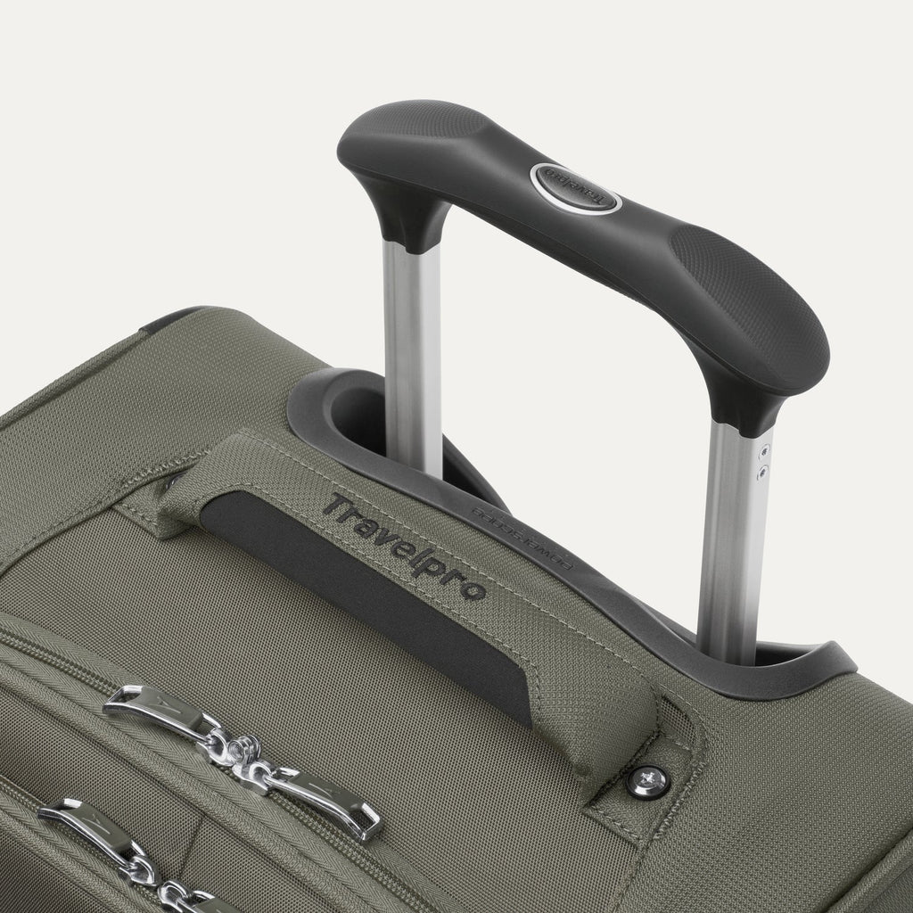 Travelpro Maxlite 5 Carry-On / Medium / Large Luggage Set
