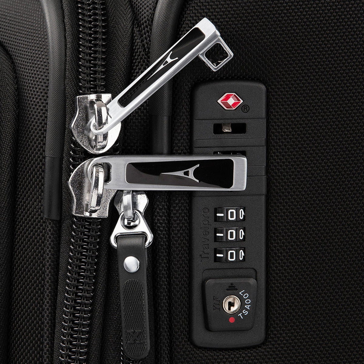 Travelpro Business Trip Essentials - Platinum Elite Backpack / Carry-On / Medium Check-In Luggage Set