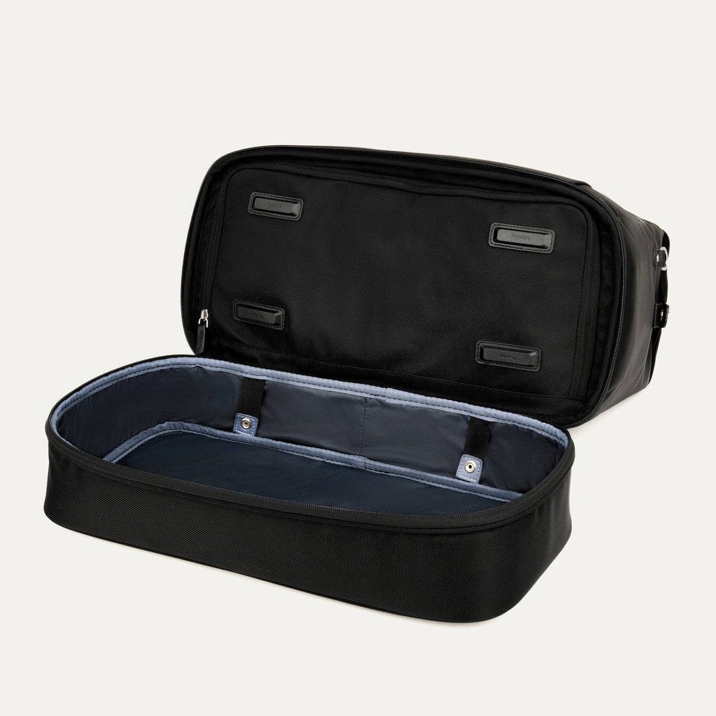 Travelpro Platinum Elite Drop-Bottom Weekender