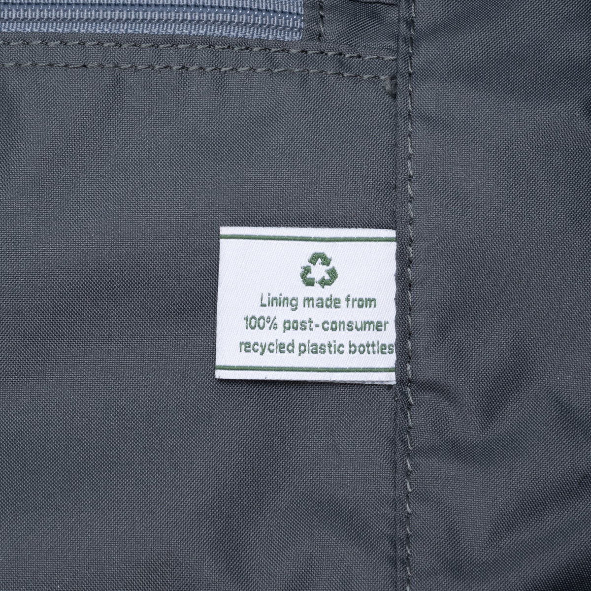 Travelpro Platinum Elite Drop-Bottom Weekender