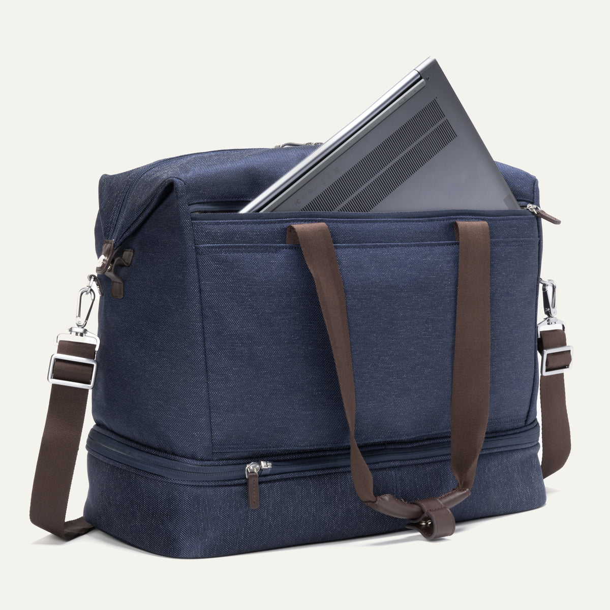 Travelpro Platinum Elite Drop-Bottom Weekender