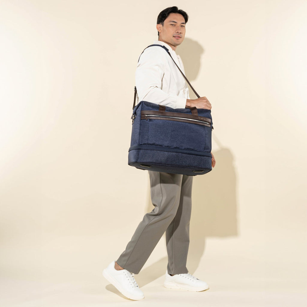 Travelpro Platinum Elite Drop-Bottom Weekender