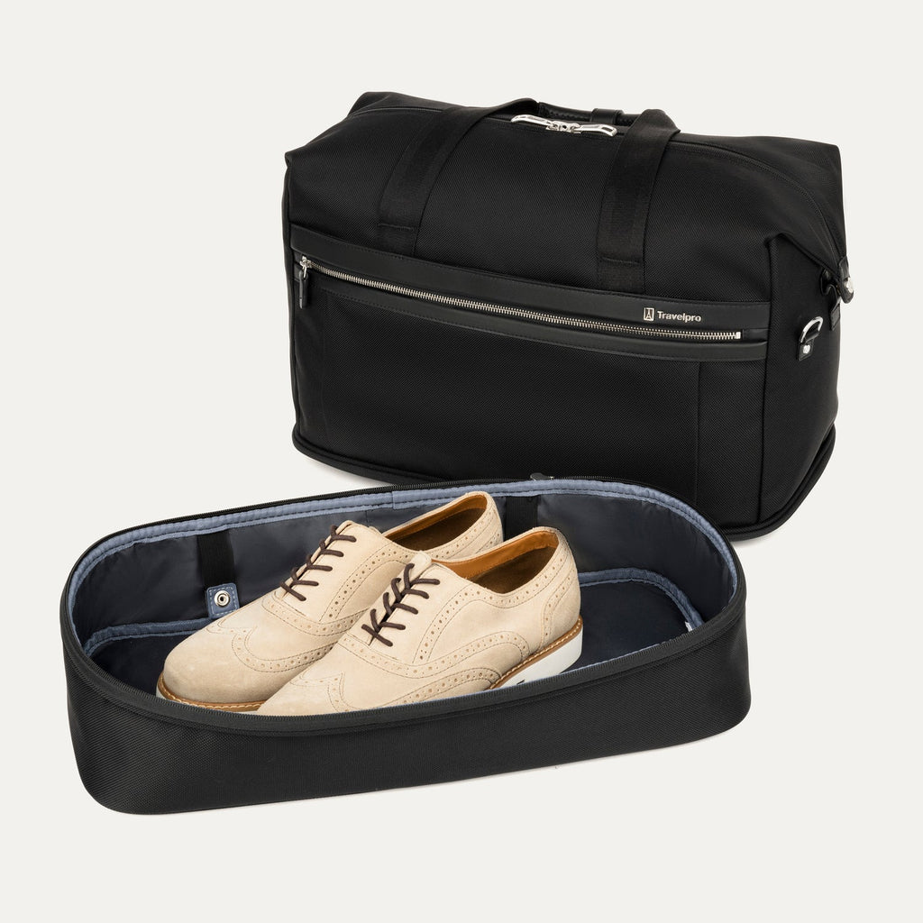 Travelpro On the Move - Platinum Elite Weekender Bag / Medium Check-In Luggage Set